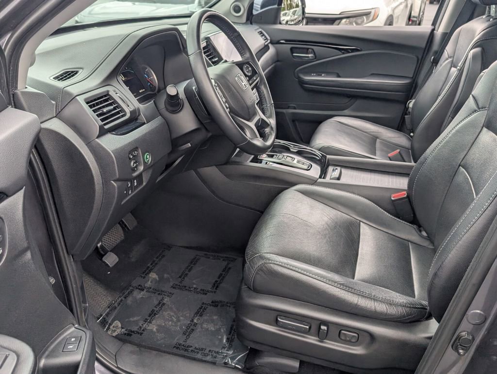 Used 2019 Honda Pilot Elite image 11