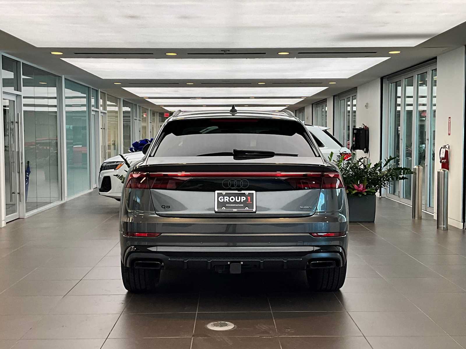 Used 2023 Audi Q8 Premium Plus AWD/4WD image 6