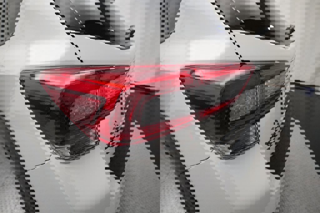 Certified 2023 Subaru Crosstrek 2.5i Sport image 32