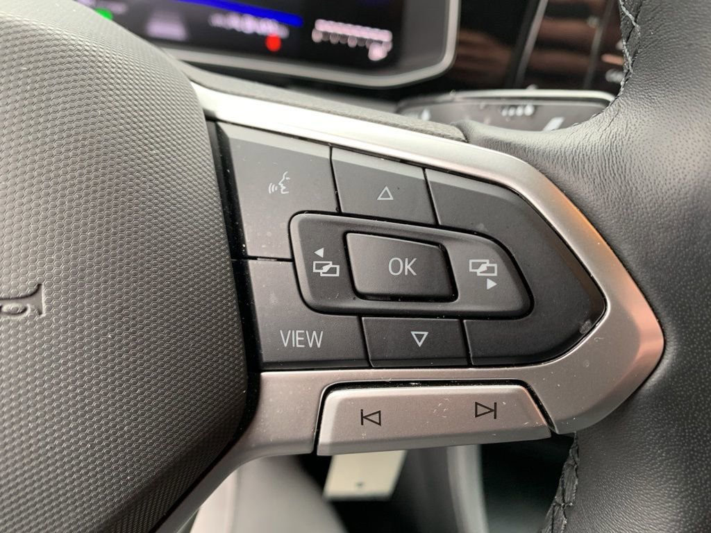 Used 2025 Volkswagen Jetta Sport image 22