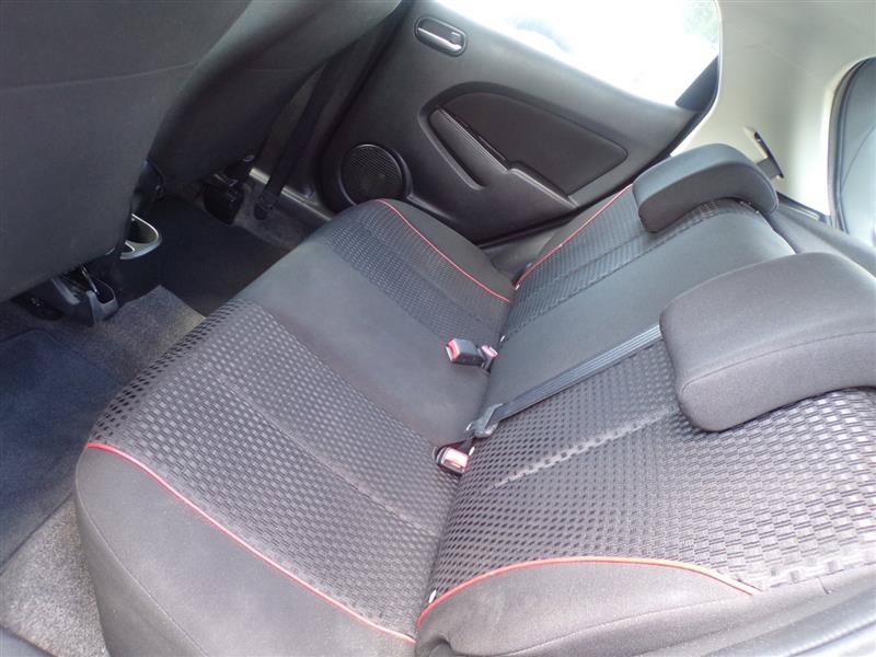 Used 2012 MAZDA MAZDA2 Touring FWD image 26