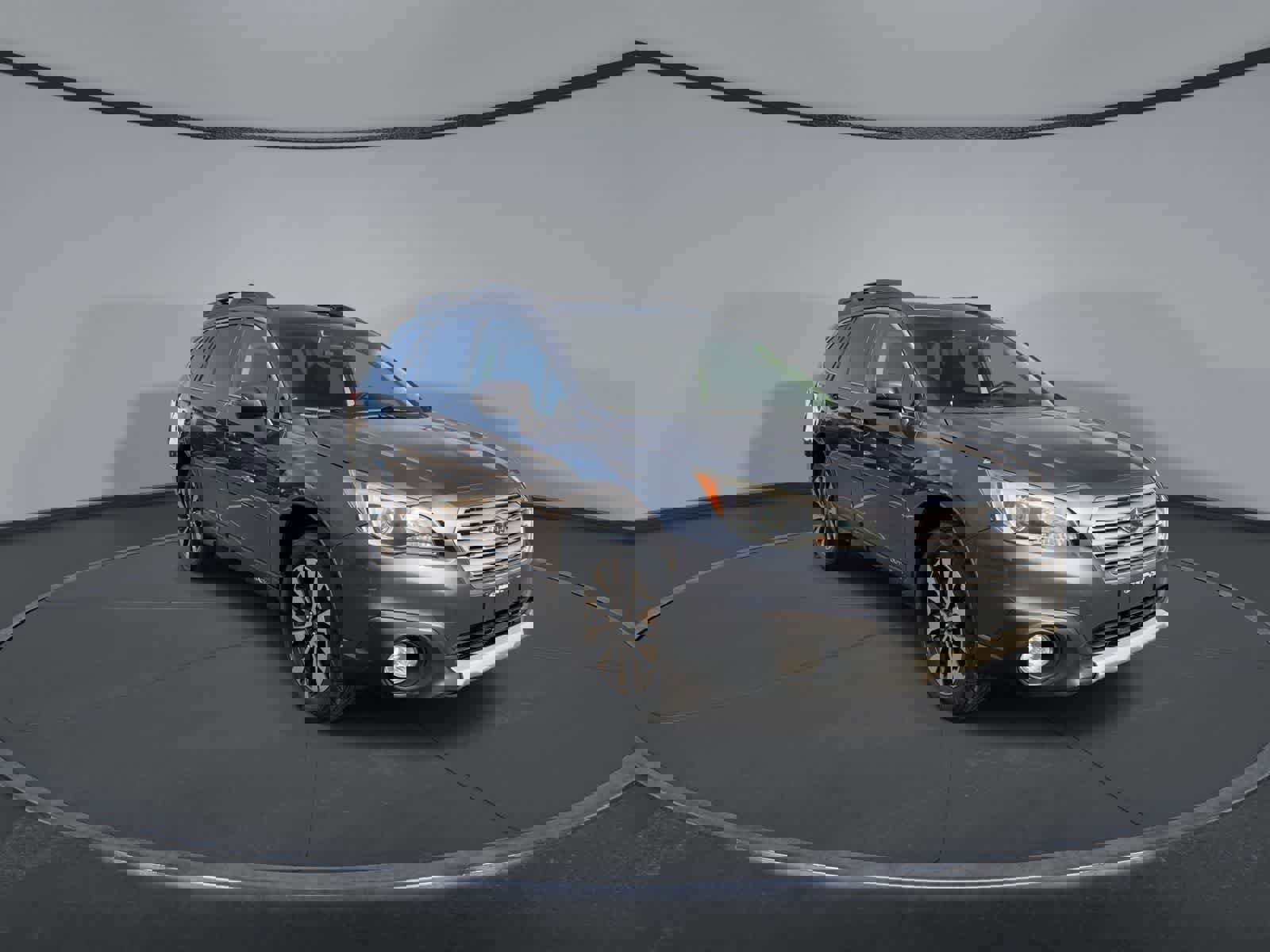 Used 2017 Subaru Outback 3.6R Limited image 2