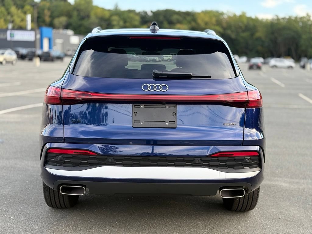 Certified 2025 Audi Q5 Premium w/ Convenience Package AWD/4WD image 5