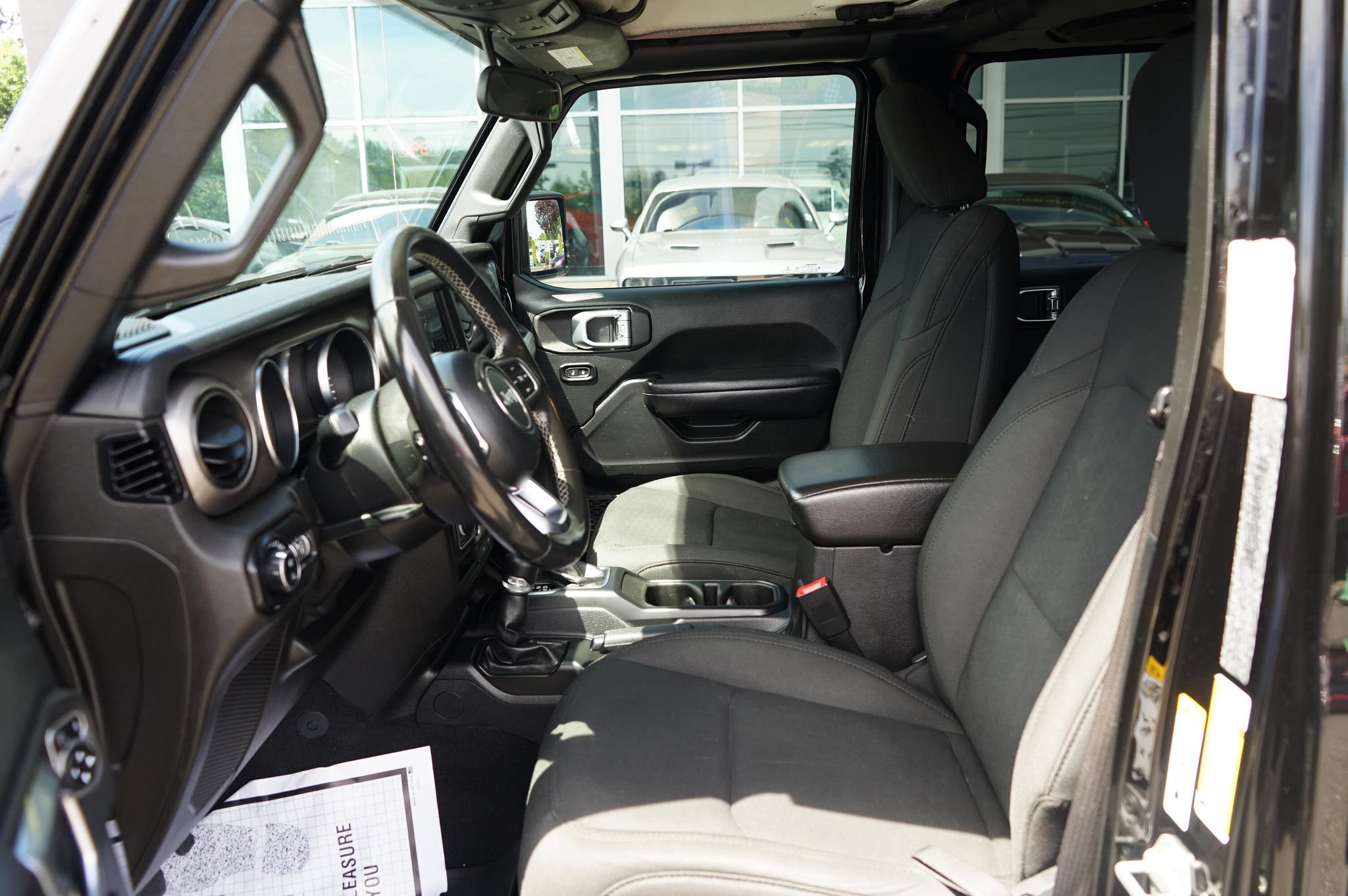 Used 2020 Jeep Gladiator Sport w/ Technology Group AWD/4WD image 12
