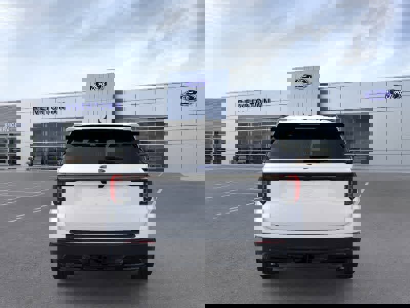 New 2026 Ford Explorer ST-Line w/ ST-Line Street Pack image 5