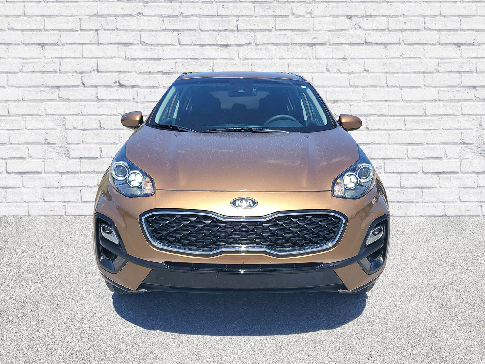 Used 2020 Kia Sportage LX image 2