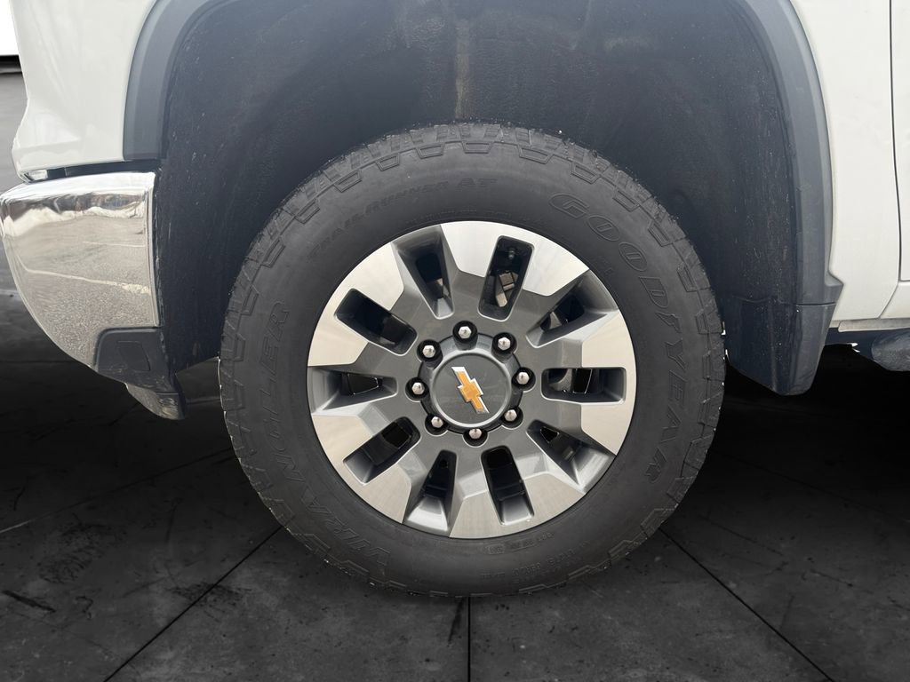 Used 2024 Chevrolet Silverado 2500 LT w/ All Star Edition image 14