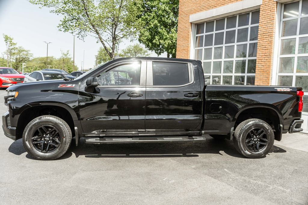 Used 2022 Chevrolet Silverado 1500 LT Trail Boss w/ Bed Protection Package AWD/4WD image 39