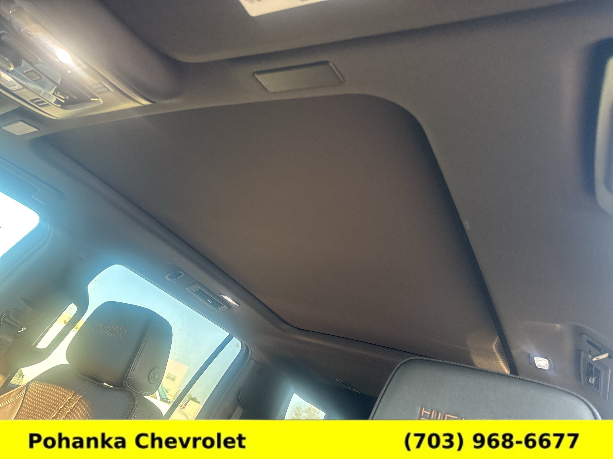 New 2026 Chevrolet Suburban High Country w/ Sun And Tow Package AWD/4WD image 21