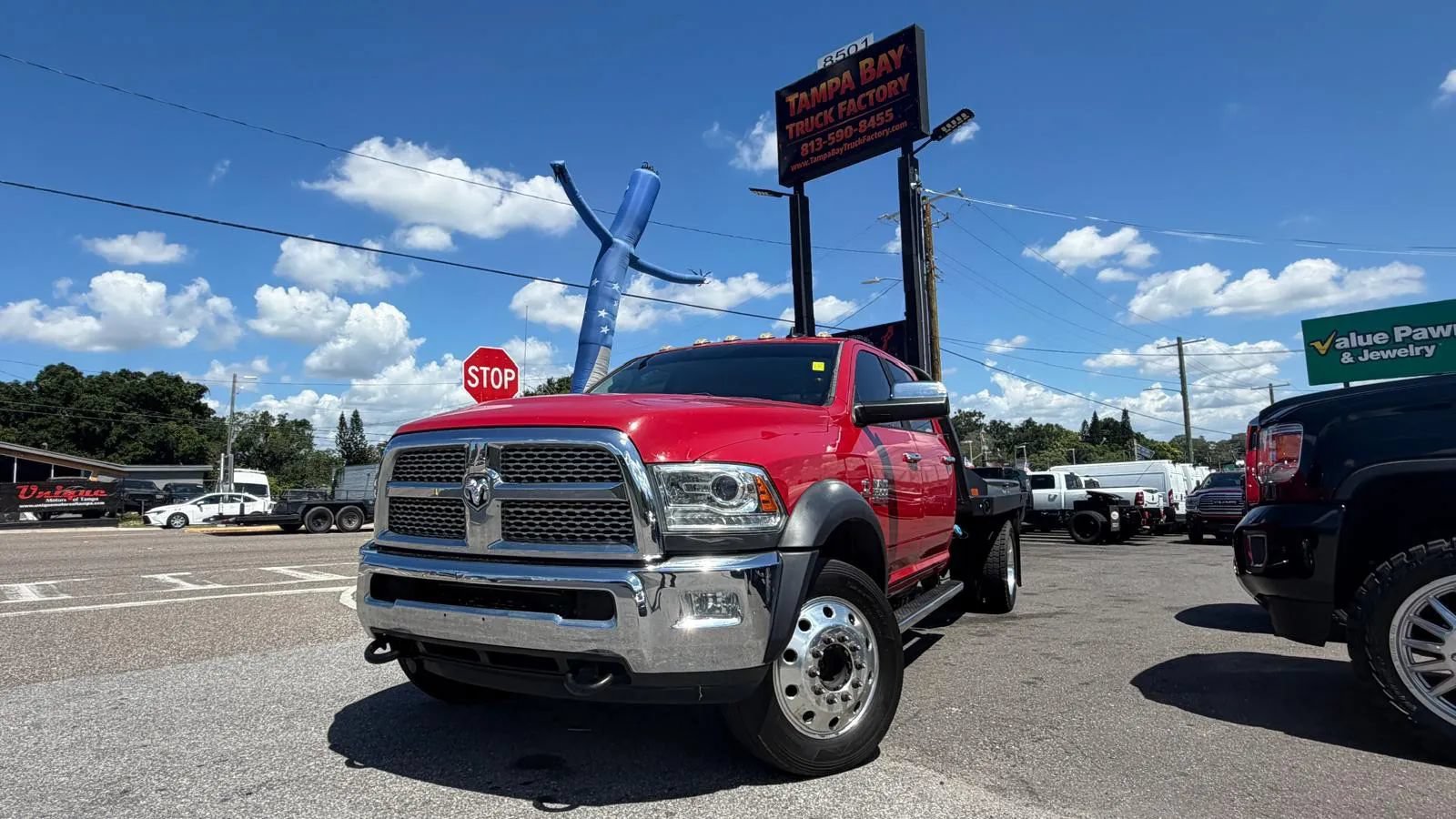 Used 2017 RAM 5500 Laramie AWD/4WD image 2