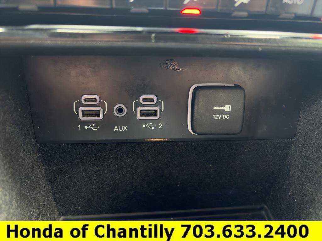 Used 2021 Jeep Grand Cherokee L Limited AWD/4WD image 18
