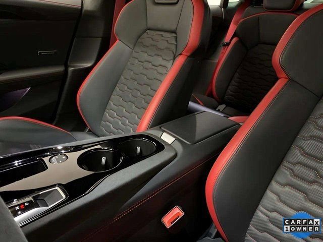 Used 2023 Audi RS e-tron GT image 66