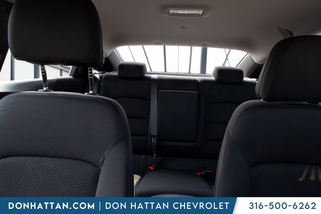 Used 2024 Chevrolet Malibu LT FWD image 16