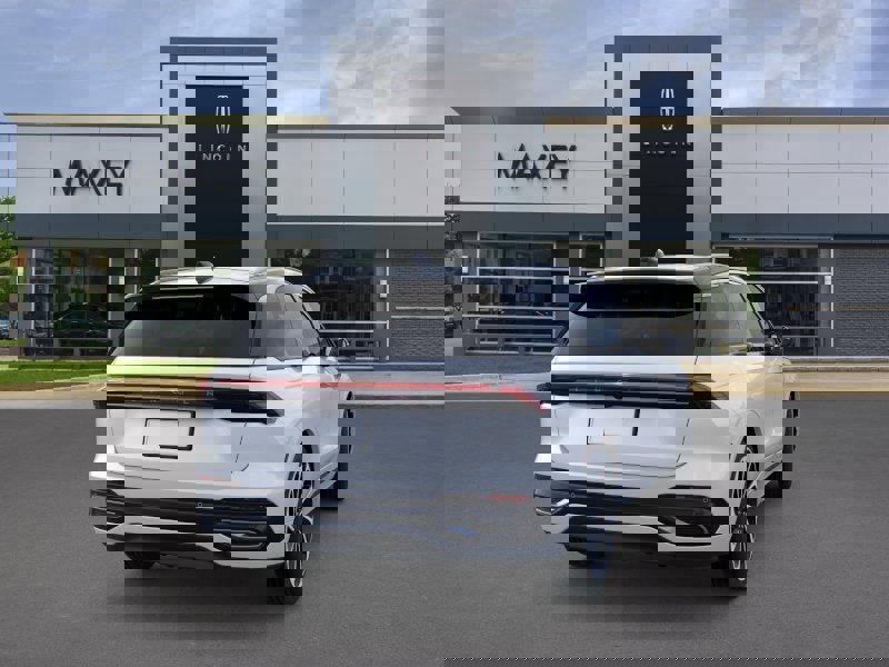 New 2026 Lincoln Nautilus Black Label AWD/4WD image 8