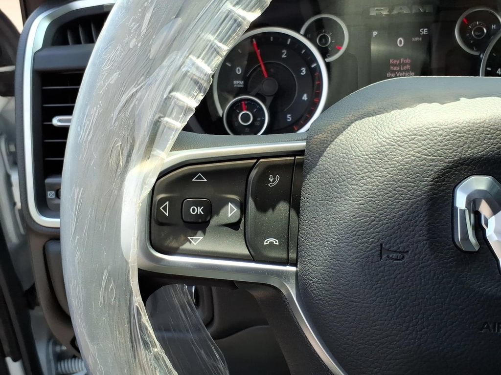 New 2026 RAM 3500 Big Horn AWD/4WD image 14