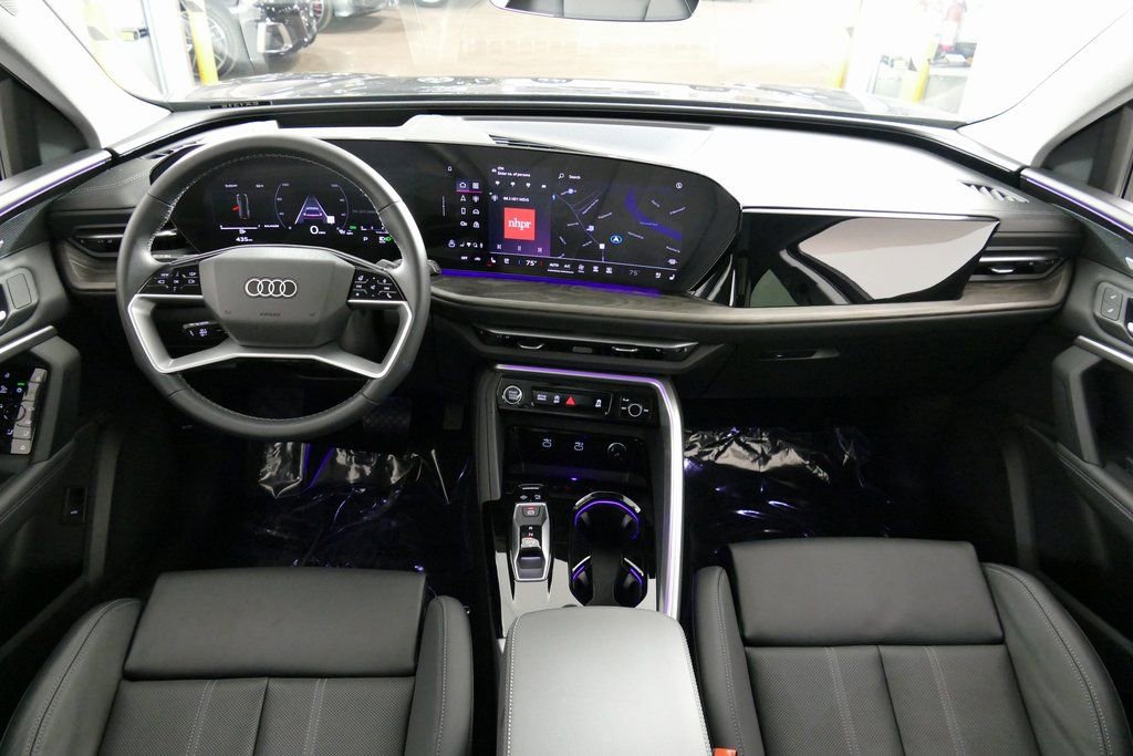 Certified 2025 Audi Q5 Premium Plus w/ Premium Plus image 26