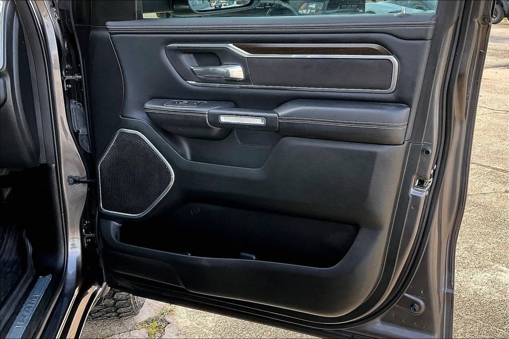Used 2022 RAM 1500 Laramie AWD/4WD image 27