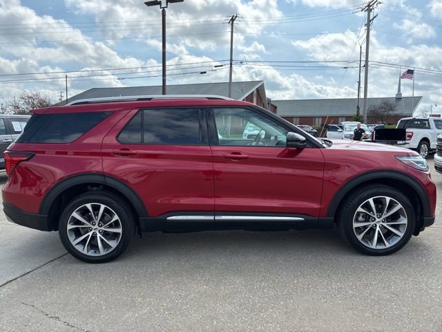 Used 2025 Ford Explorer Platinum w/ Ultimate Package image 12