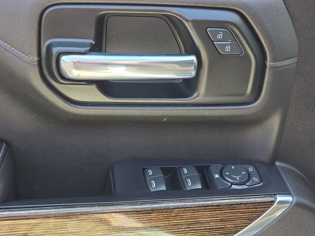 Used 2020 GMC Sierra 1500 Elevation w/ Elevation Value Package AWD/4WD image 28