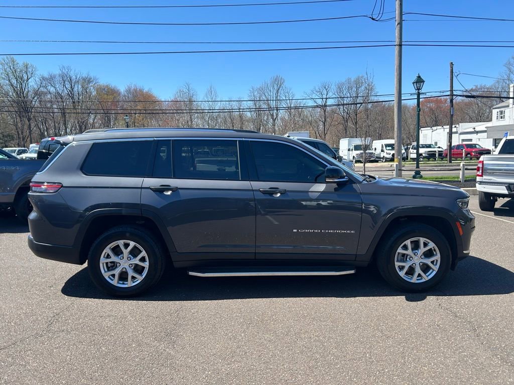 Used 2023 Jeep Grand Cherokee L Limited image 4