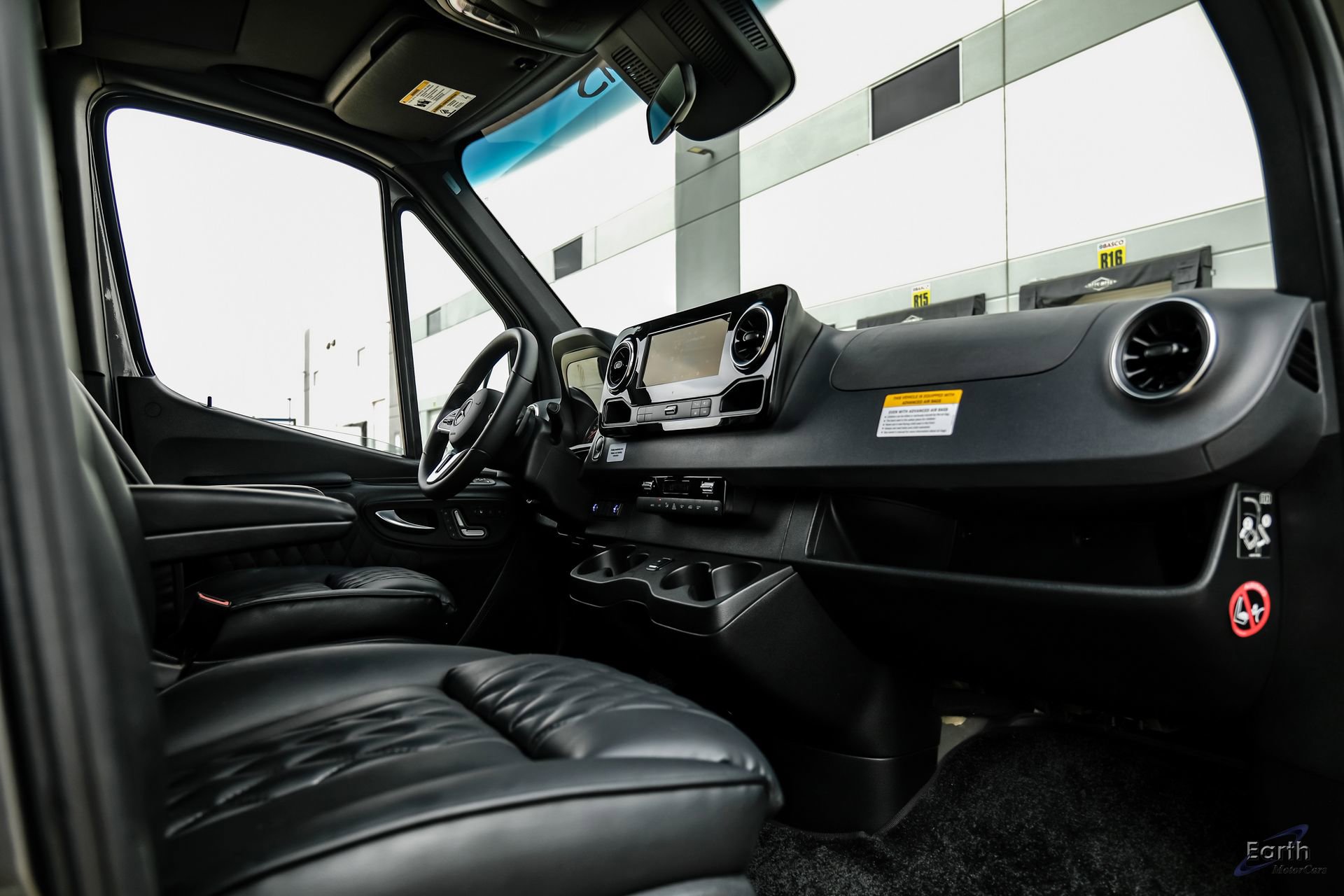 Used 2023 Mercedes-Benz Sprinter 3500 image 48