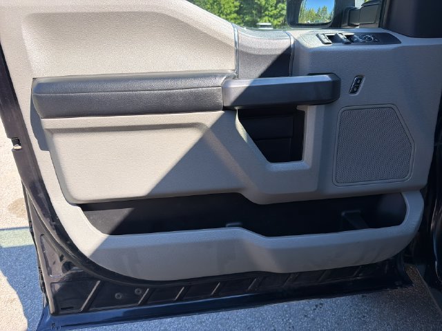 Used 2022 Ford F250 XLT w/ FX4 Off-Road Package AWD/4WD image 12