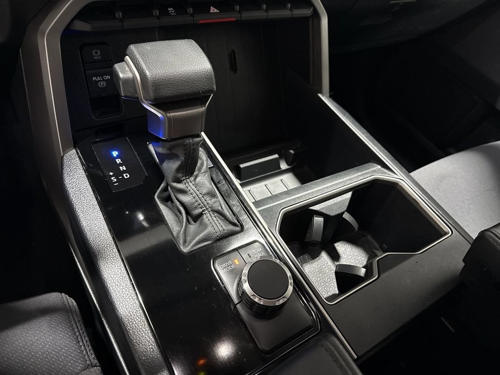 Used 2022 Toyota Tundra SR5 RWD image 16