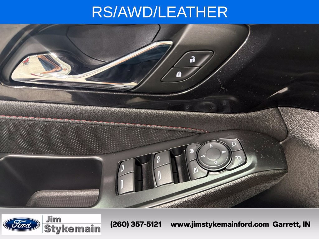 Used 2022 Chevrolet Traverse RS AWD/4WD image 18