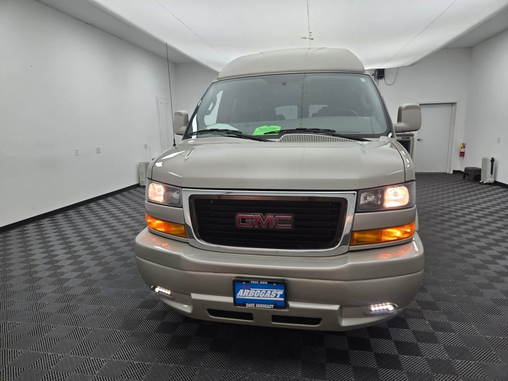 Used 2023 GMC Savana 2500 image 12