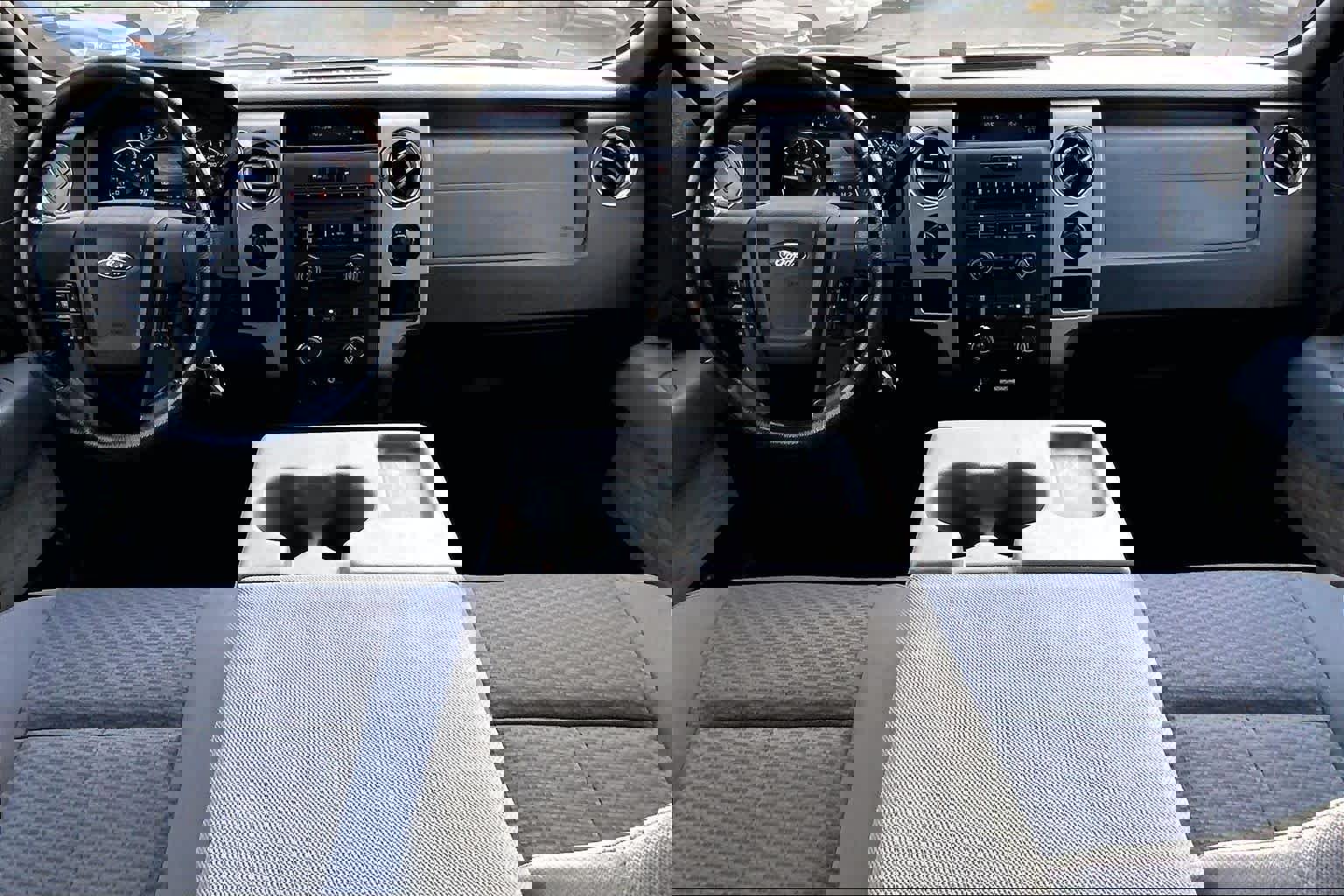 Used 2011 Ford F150 XLT w/ XLT Chrome Pkg AWD/4WD image 12