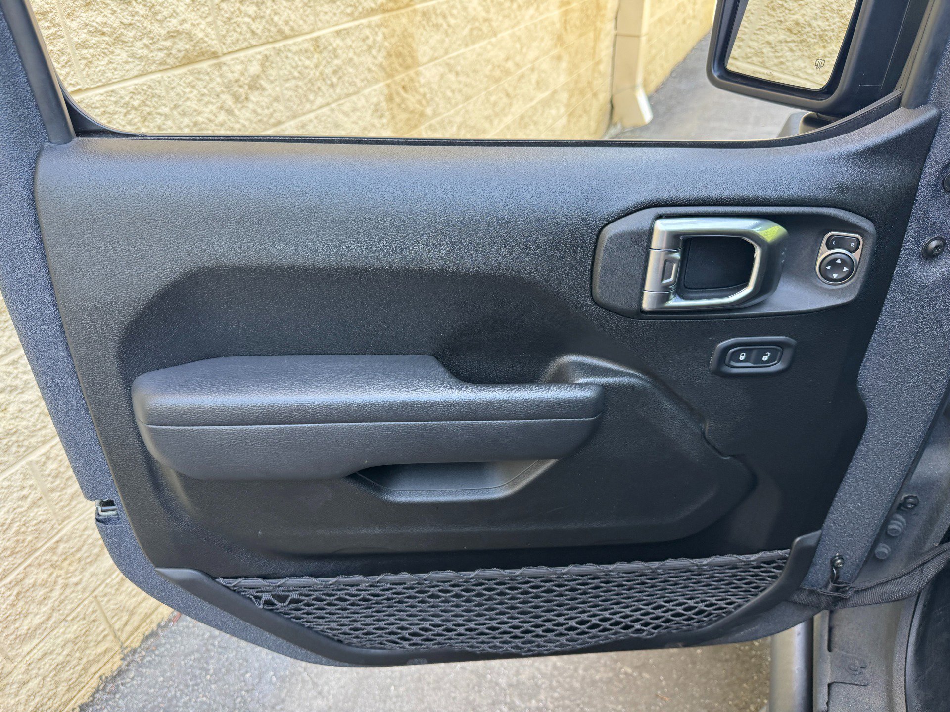 Used 2022 Jeep Gladiator Sport AWD/4WD image 65