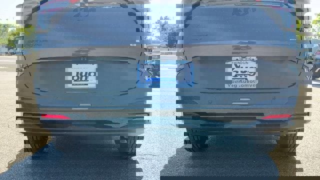 New 2026 Kia Sportage X-Line w/ X-Line Technology Package image 5