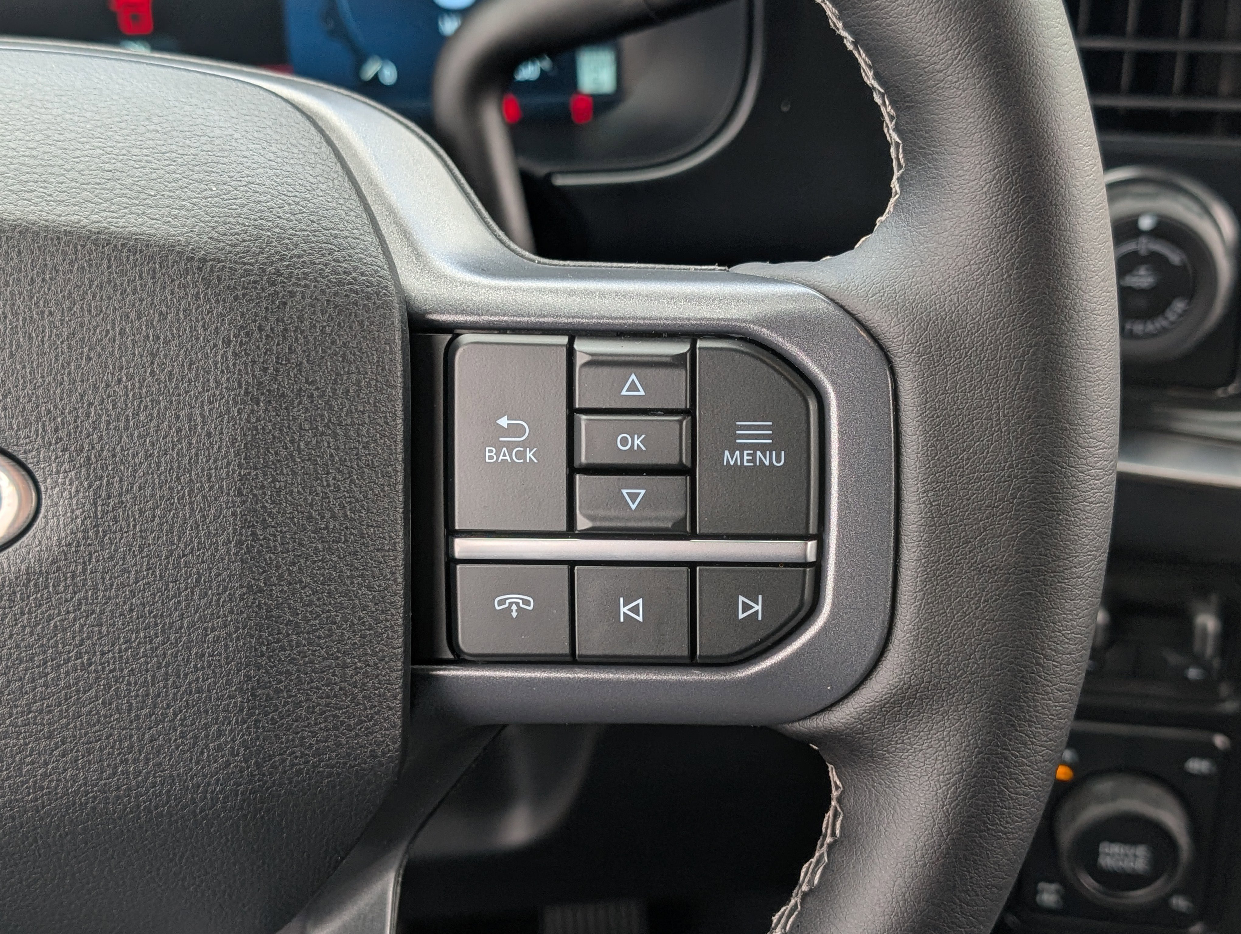 New 2026 Ford F250 Lariat w/ Black Appearance Package image 22