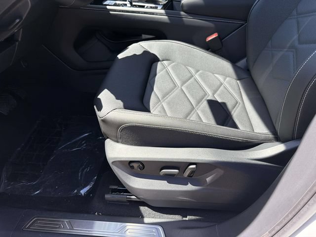 New 2026 Volkswagen Atlas SE FWD image 19