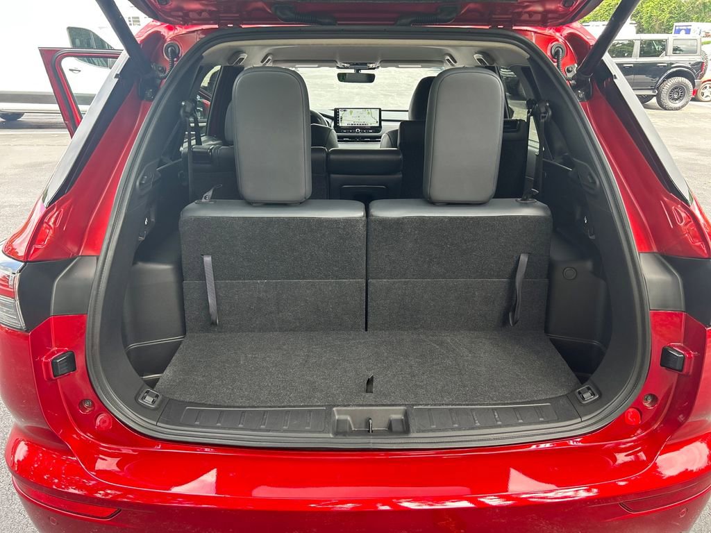 Used 2025 Mitsubishi Outlander SE AWD/4WD image 26