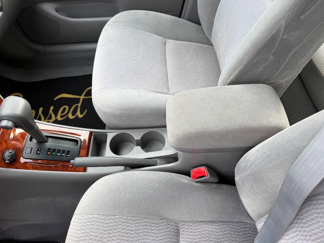 Used 2005 Toyota Corolla LE image 17