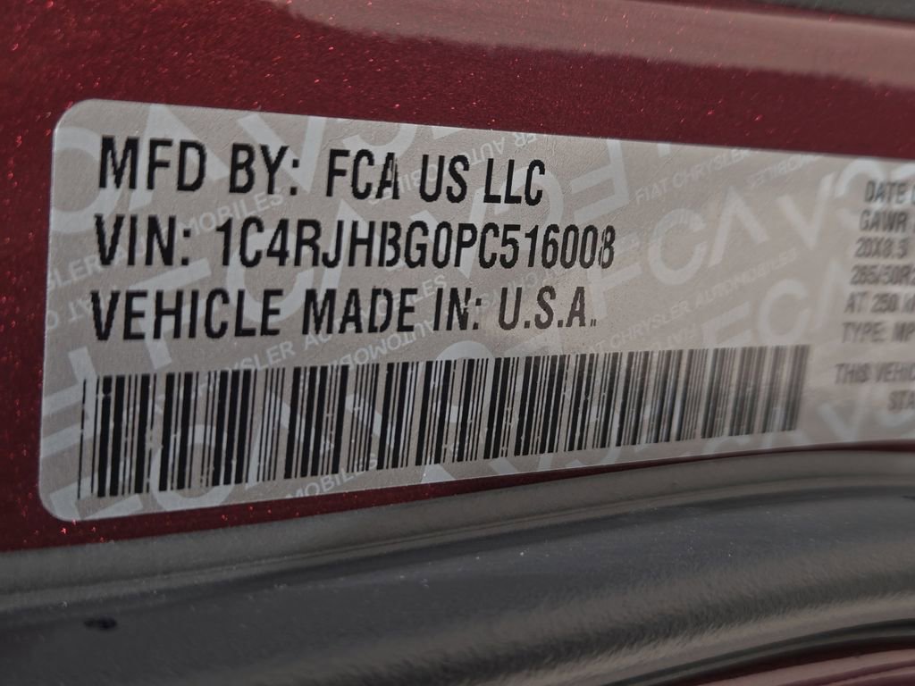 Used 2023 Jeep Grand Cherokee Limited w/ Luxury Tech Group II AWD/4WD image 36