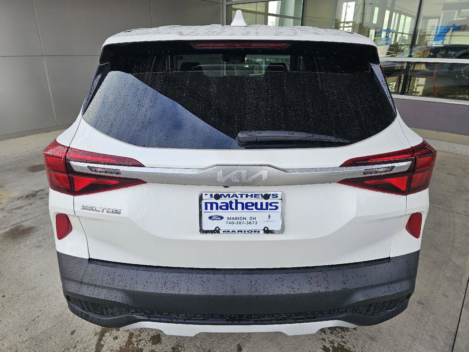 Used 2023 Kia Seltos LX image 4