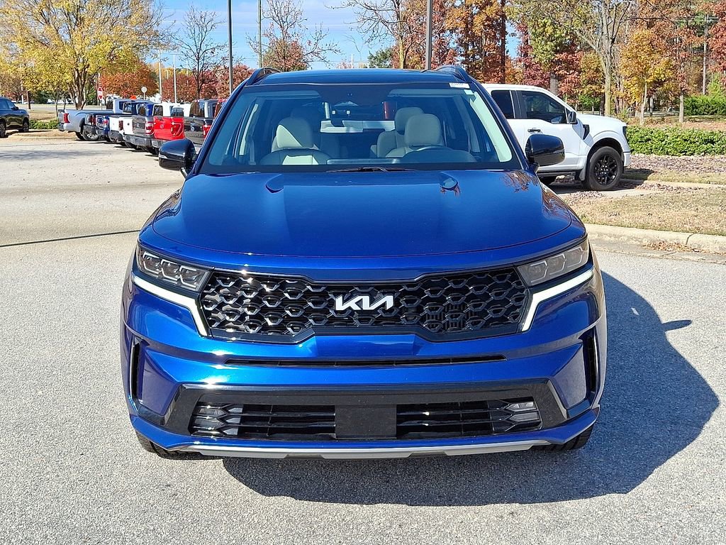 Used 2023 Kia Sorento SX image 2