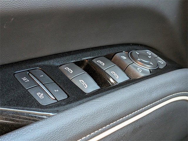 Used 2021 Cadillac Escalade Luxury image 26