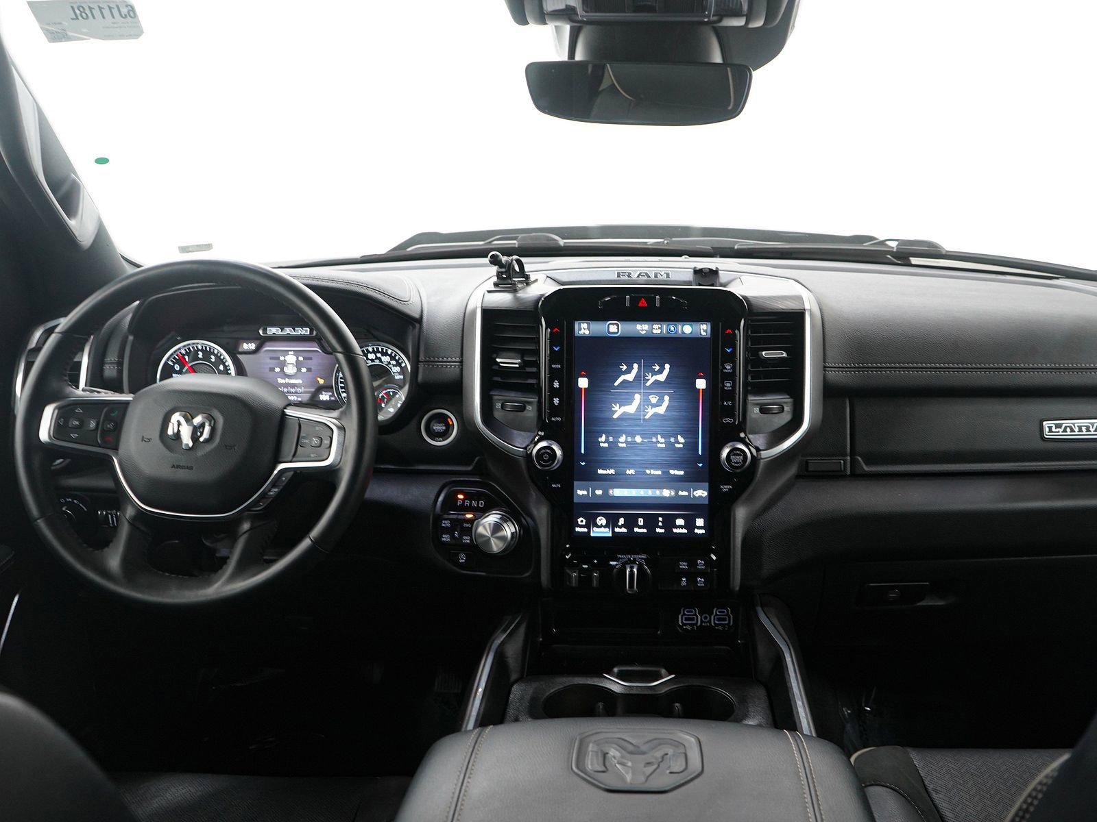 Used 2023 RAM 1500 Laramie image 13