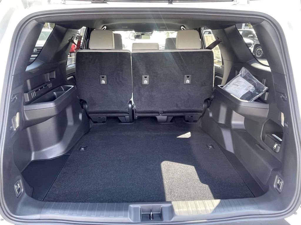 New 2026 Toyota 4Runner SR5 image 14