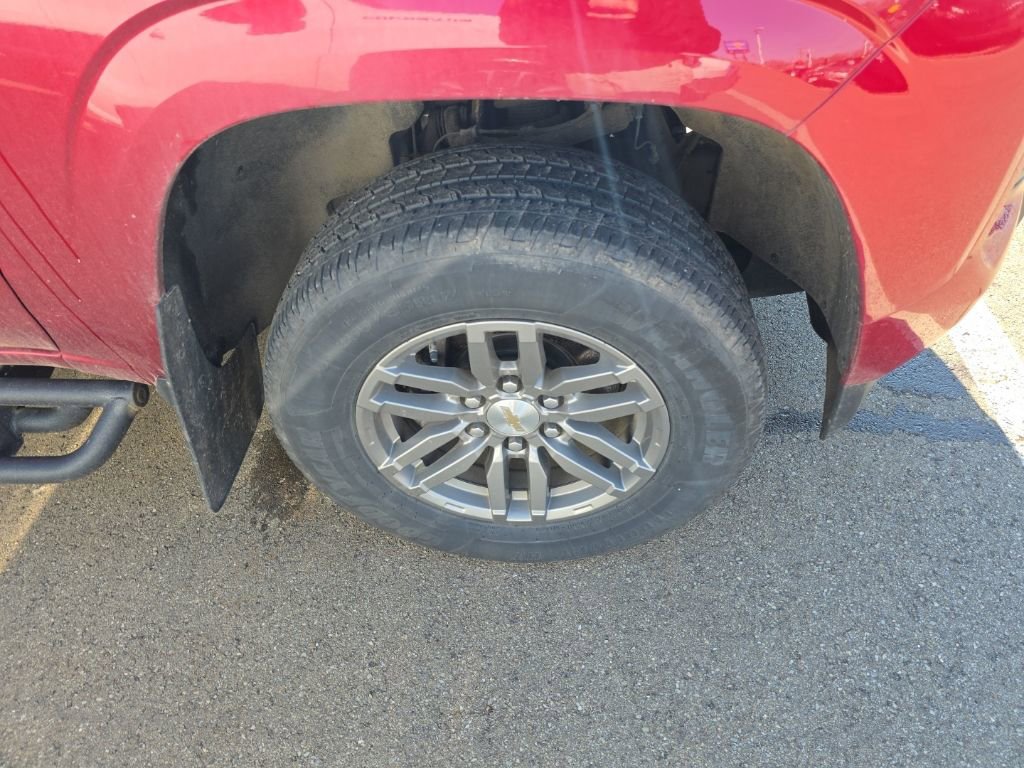 Used 2023 Chevrolet Colorado LT w/ LT Convenience Package II image 3