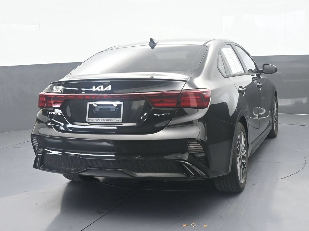 Used 2023 Kia Forte GT-Line w/ GT-Line Technology Package FWD image 5