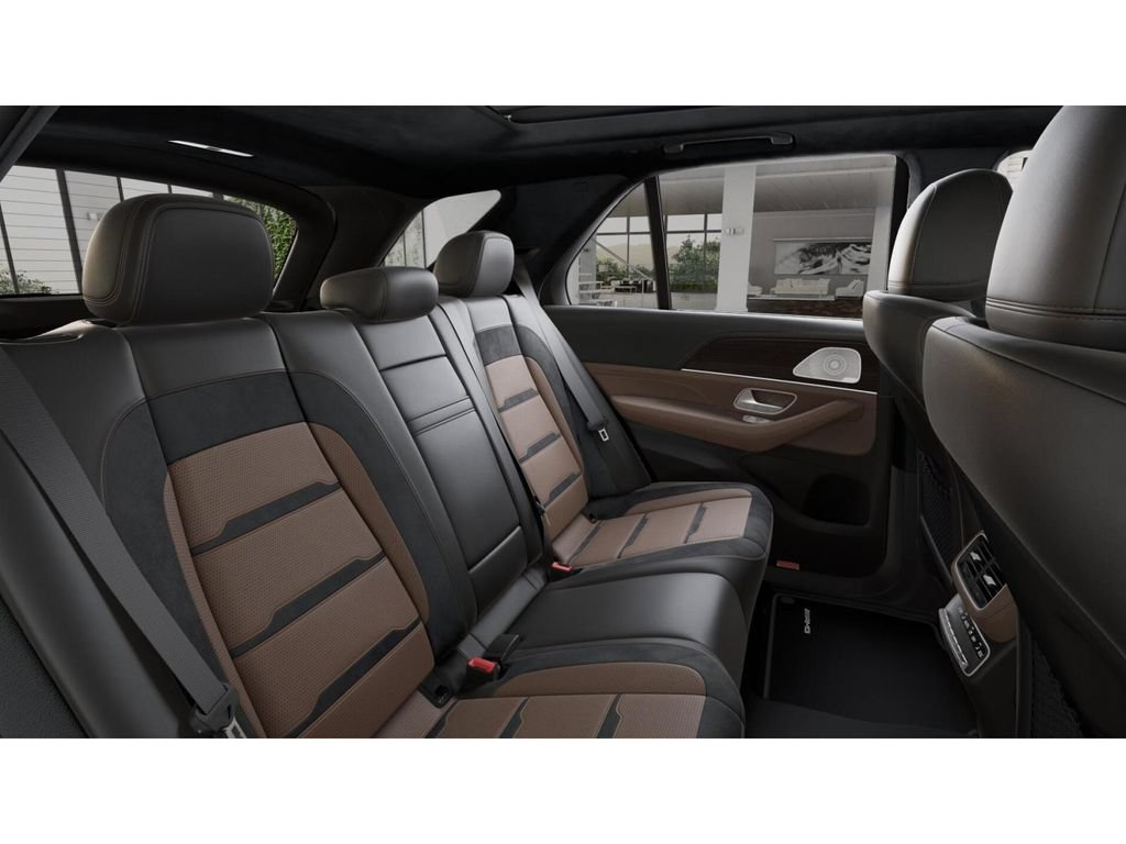 New 2026 Mercedes-Benz GLE 63 AMG S image 5