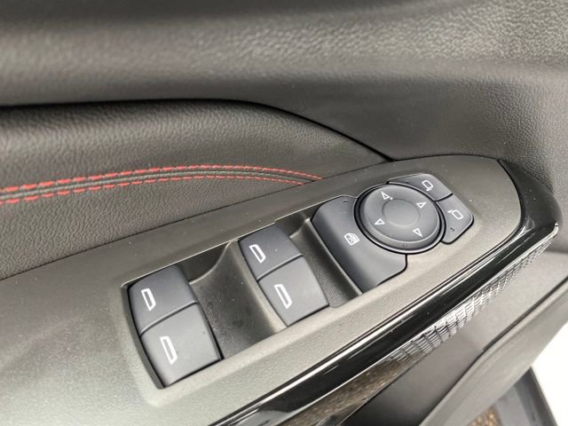 Certified 2024 Chevrolet Trax RS w/ Driver Confidence Package image 17