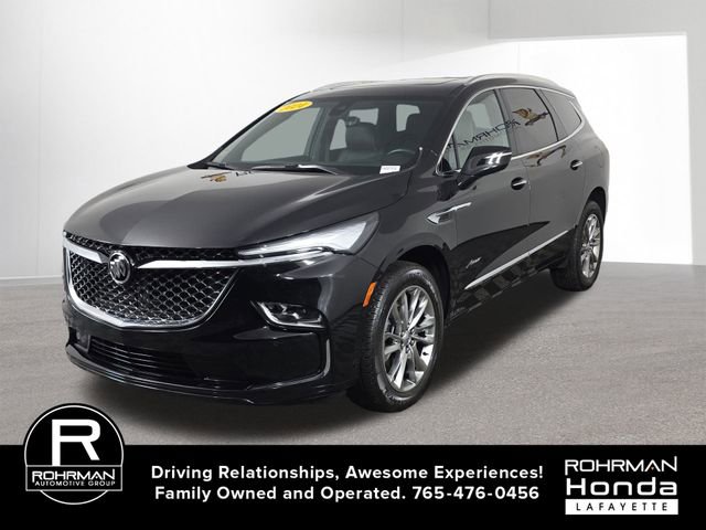 Used 2024 Buick Enclave Avenir w/ Avenir Technology Package image 1
