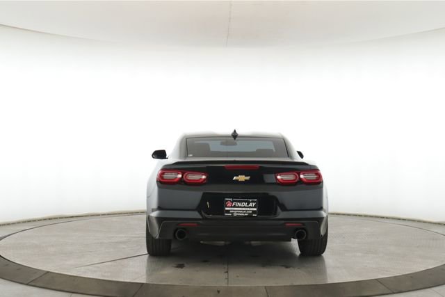 Used 2021 Chevrolet Camaro LT w/ Technology Package image 11
