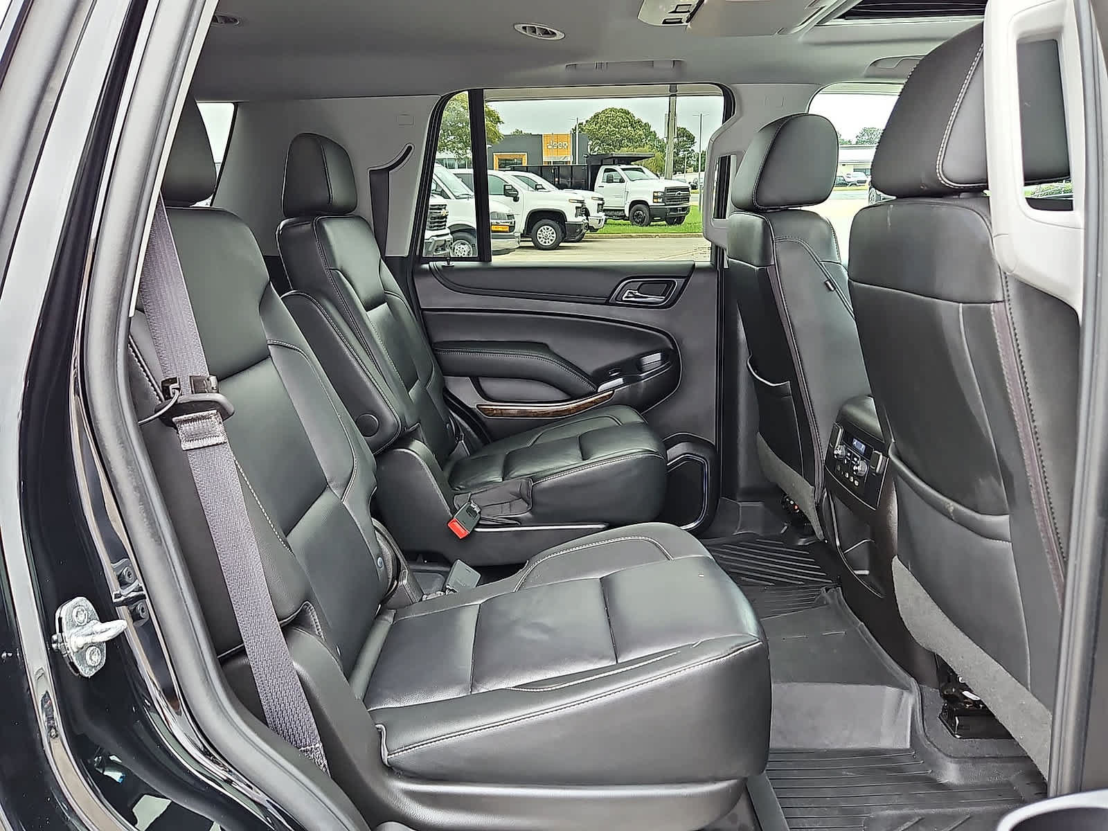 Used 2019 Chevrolet Tahoe LT AWD/4WD image 34