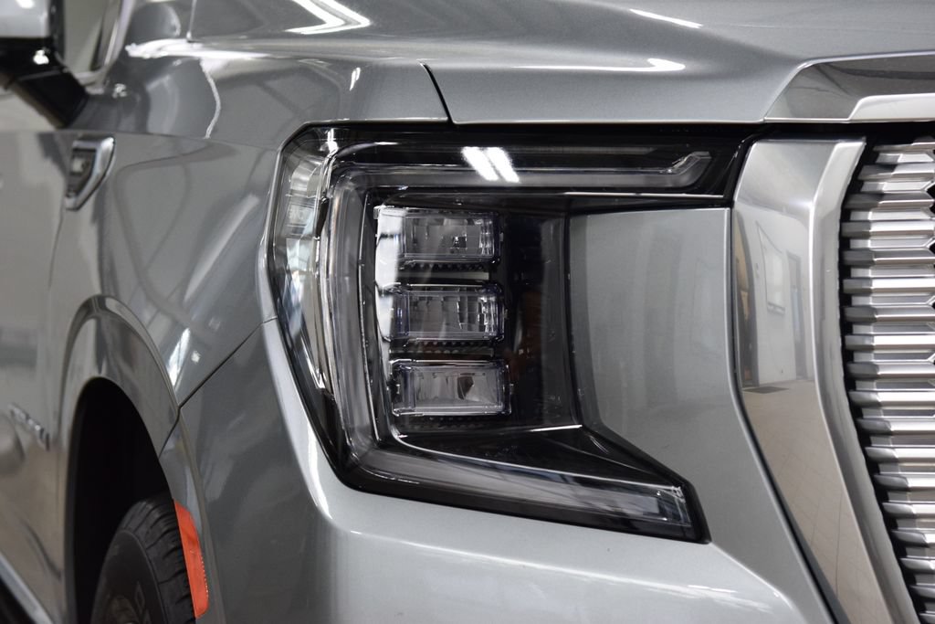 Used 2024 GMC Yukon XL Denali w/ Max Trailering Package AWD/4WD image 12